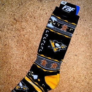 BRAND NEW Licensed NHL Socks
